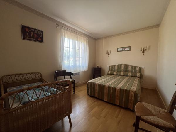 Maison 5 pièce(s) 4 chambre(s) 188.04 m²