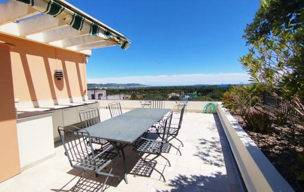 Vente Appartement P10 Villa sur le toit Vue mer Mandelieu-la-napoule   