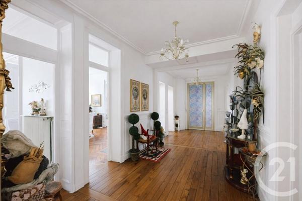 Appartement F5 à vendre  5 pièces - 117,46 m2 NANCY - 54