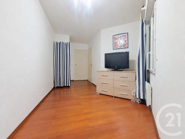 Appartement F4 à vendre  4 pièces - 90,77 m 2   DRAGUIGNAN  - 83