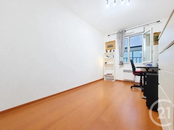 Appartement F4 à vendre  4 pièces - 90,77 m 2   DRAGUIGNAN  - 83