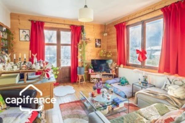 Maison à vendre 5 pièces UGINE (73)