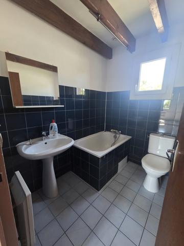 CREON APPARTEMENT T2 BIS AVEC PARKING