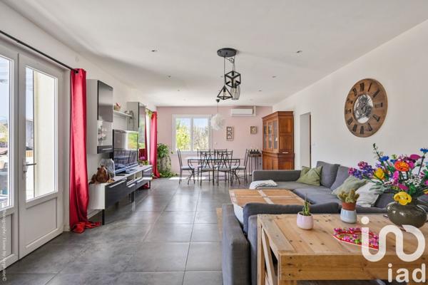 Maison à vendre 8 pièces 233 m² Aubagne
