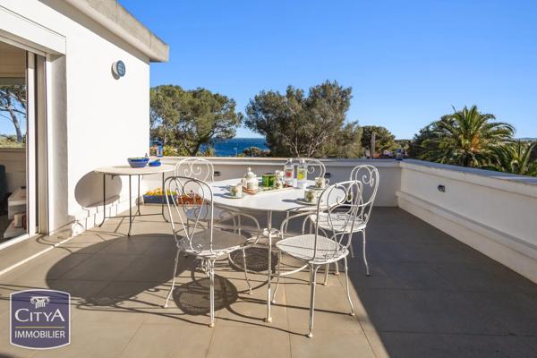 Appartement à vendre 3 pièces 87m² Roquebrune-sur-Argens (83380)