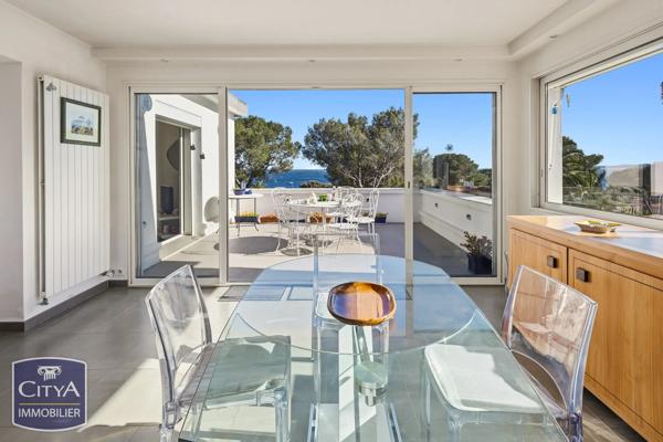 Appartement à vendre 3 pièces 87m² Roquebrune-sur-Argens (83380)
