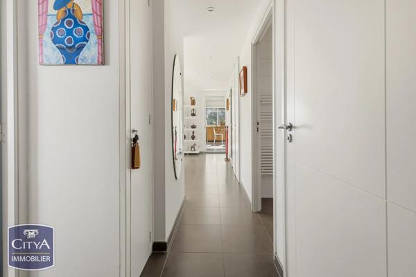Appartement à vendre 3 pièces 87m² Roquebrune-sur-Argens (83380)