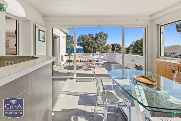 Appartement à vendre 3 pièces 87m² Roquebrune-sur-Argens (83380)