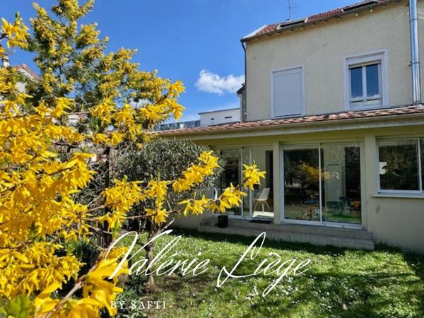 RARE en plein centre ville, 10 minutes à pied de la gare