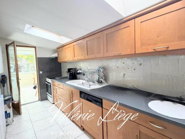 RARE en plein centre ville, 10 minutes à pied de la gare