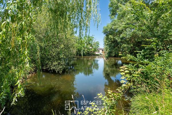 Propriété de caractère du XVIème siècle avec gîte et extérieurs d’exception