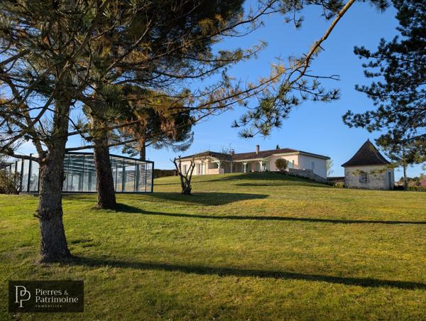 Lavardac (47230) Villa de plain pied avec sous sol, piscine couverte et vue Pyrénées