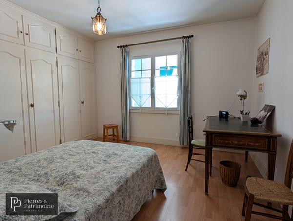 Lavardac (47230) Villa de plain pied avec sous sol, piscine couverte et vue Pyrénées