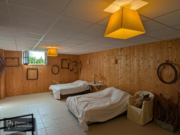 Lavardac (47230) Villa de plain pied avec sous sol, piscine couverte et vue Pyrénées