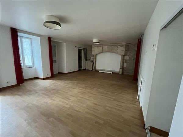 Immeuble à vendre |  Alvignac |  250 m²