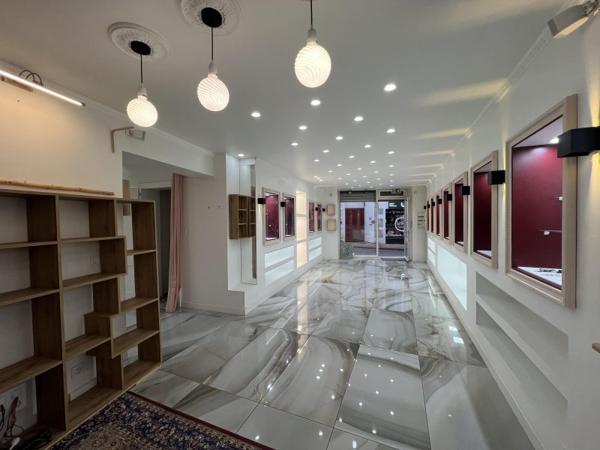 Vente murs / Local Commercial à Hasparren (64240)