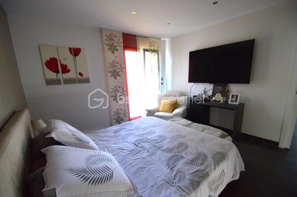 Maison contemporaine de 236 m²