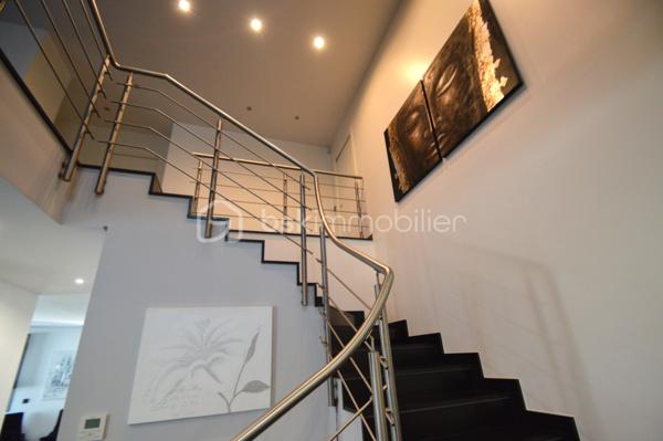 Maison contemporaine de 236 m²