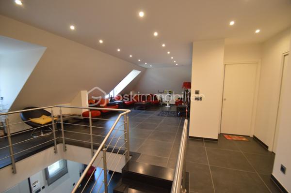 Maison contemporaine de 236 m²