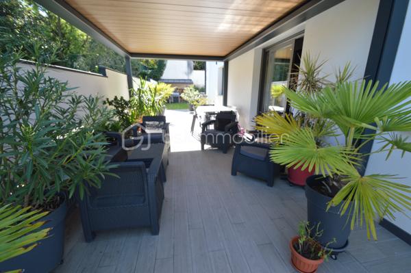 Maison contemporaine de 236 m²