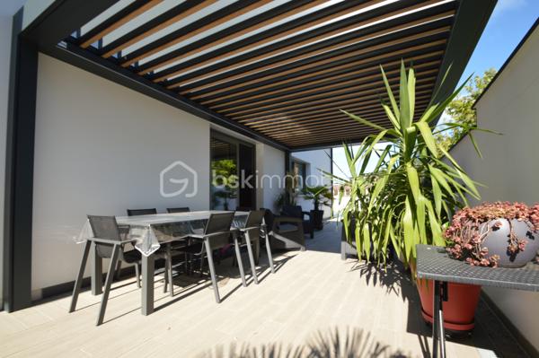 Maison contemporaine de 236 m²