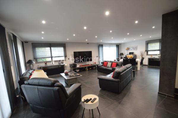 Maison contemporaine de 236 m²