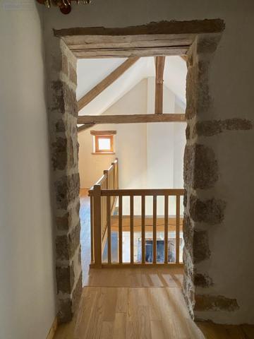 Maison individuelle à vendre à Saint-Bonnet-de-Joux en Saône-et-Loire (71220), ref : M-E-GA