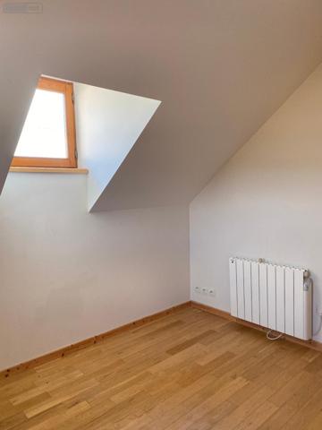 Maison individuelle à vendre à Saint-Bonnet-de-Joux en Saône-et-Loire (71220), ref : M-E-GA