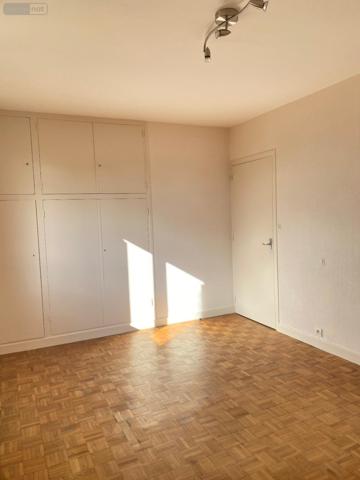 Maison individuelle à vendre à Saint-Bonnet-de-Joux en Saône-et-Loire (71220), ref : M-E-GA