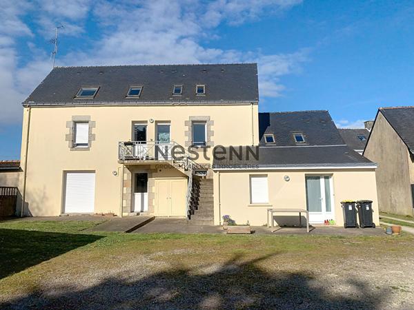 Appartement T3 en duplex à vendre dans le centre de Noyalo