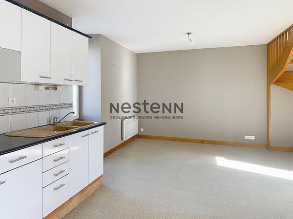Appartement T3 en duplex à vendre dans le centre de Noyalo