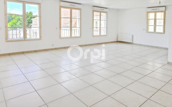 Appartement à vendre    4 pièces • 81,20 m2 Pontarmé