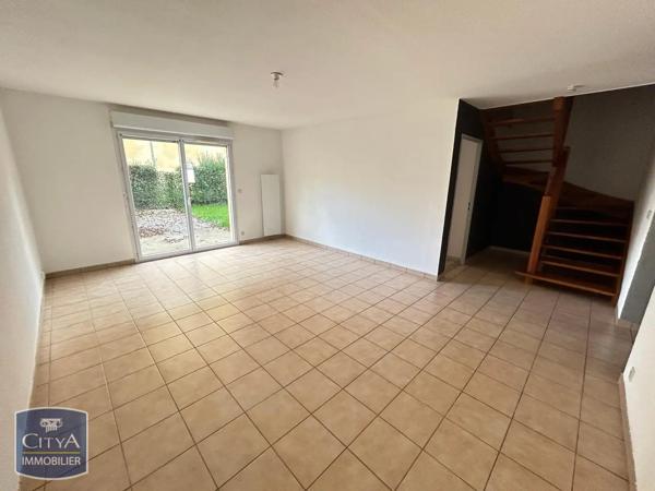 Appartement à louer 4 pièces 82.83m² Bagnères-de-Bigorre (65200)