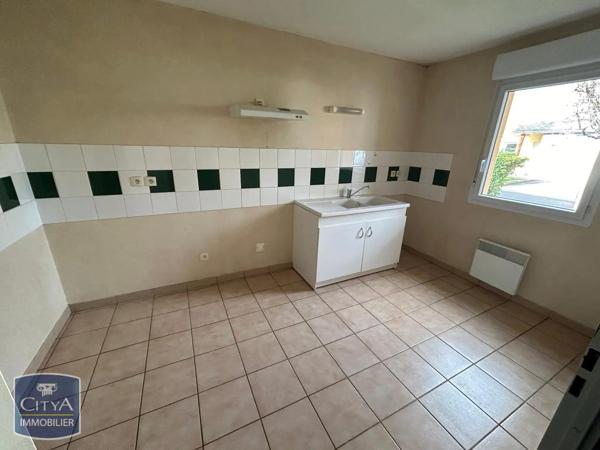 Appartement à louer 4 pièces 82.83m² Bagnères-de-Bigorre (65200)
