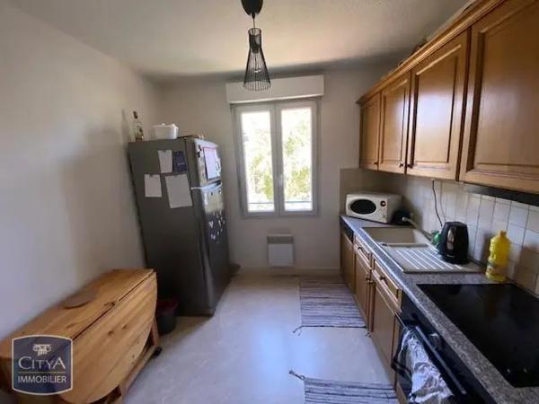Appartement à louer 3 pièces 49.28m² Poitiers (86000)
