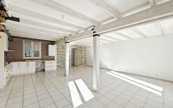 Maison à vendre    4 pièces • 95 m2 Martigues