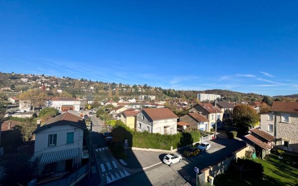 Appartement à vendre    3 pièces • 56,33 m2 Bourgoin-Jallieu