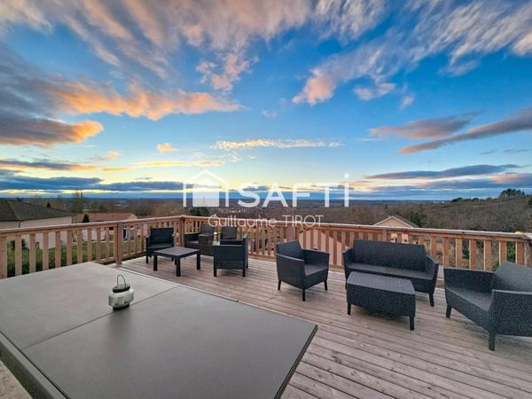 Maison familiale avec terrasse et grand jardin