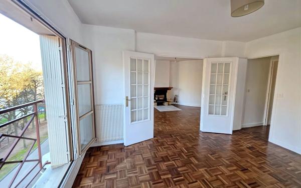 Appartement à vendre    3 pièces • 74,11 m2 Poissy