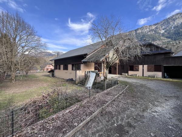 Maison à vendre à École (73630) - Savoie