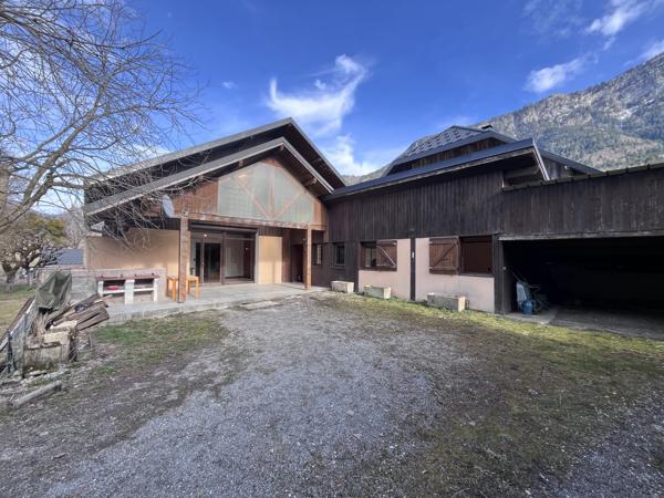 Maison à vendre à École (73630) - Savoie