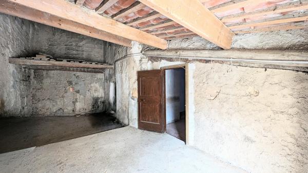 Maison de village de 80 m²