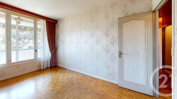 Appartement F4 à vendre  4 pièces - 74,63 m2 VITRY SUR SEINE - 94