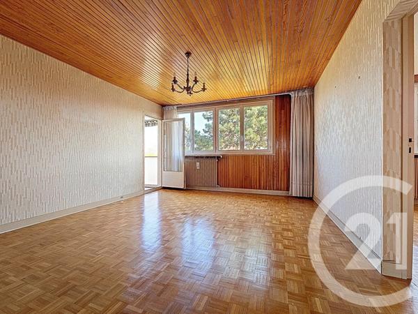 Appartement F4 à vendre  4 pièces - 74,63 m2 VITRY SUR SEINE - 94