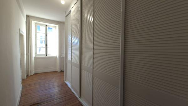 Maison Mayenne 7 pièce(s) 276 m2