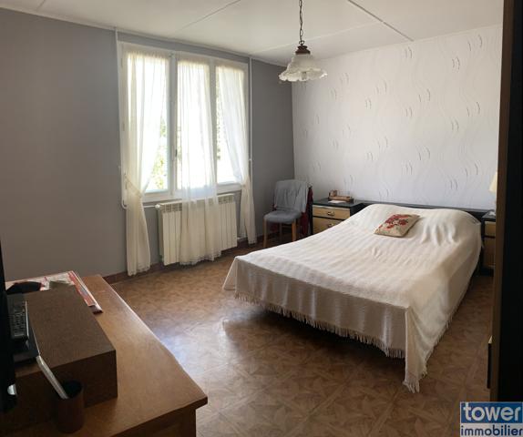Maison 5 pièce(s) 3 chambre(s) 120 m²