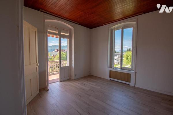 demeure d'exception à rénover – la Villa Pamplemousse : Aix-les-Bains Bellevue