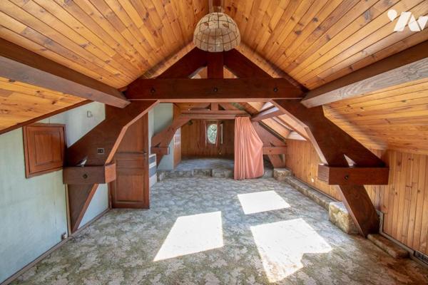 demeure d'exception à rénover – la Villa Pamplemousse : Aix-les-Bains Bellevue
