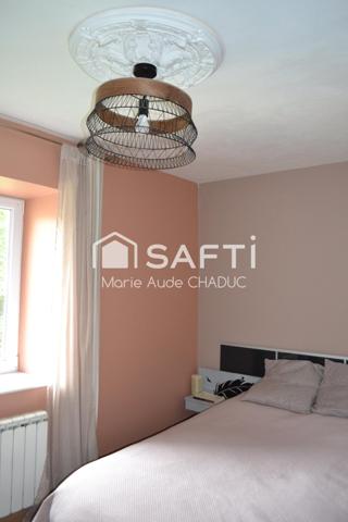 Maison 106 m2 - T 5 - terrain de 5321 m2 - accès rivière privatif