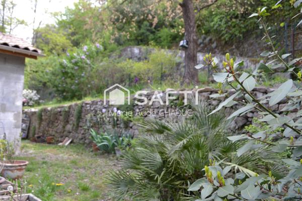 Maison 106 m2 - T 5 - terrain de 5321 m2 - accès rivière privatif